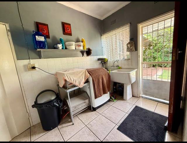 3 BEDROOM HOUSE FOR SALE IN FLORA GARDENS